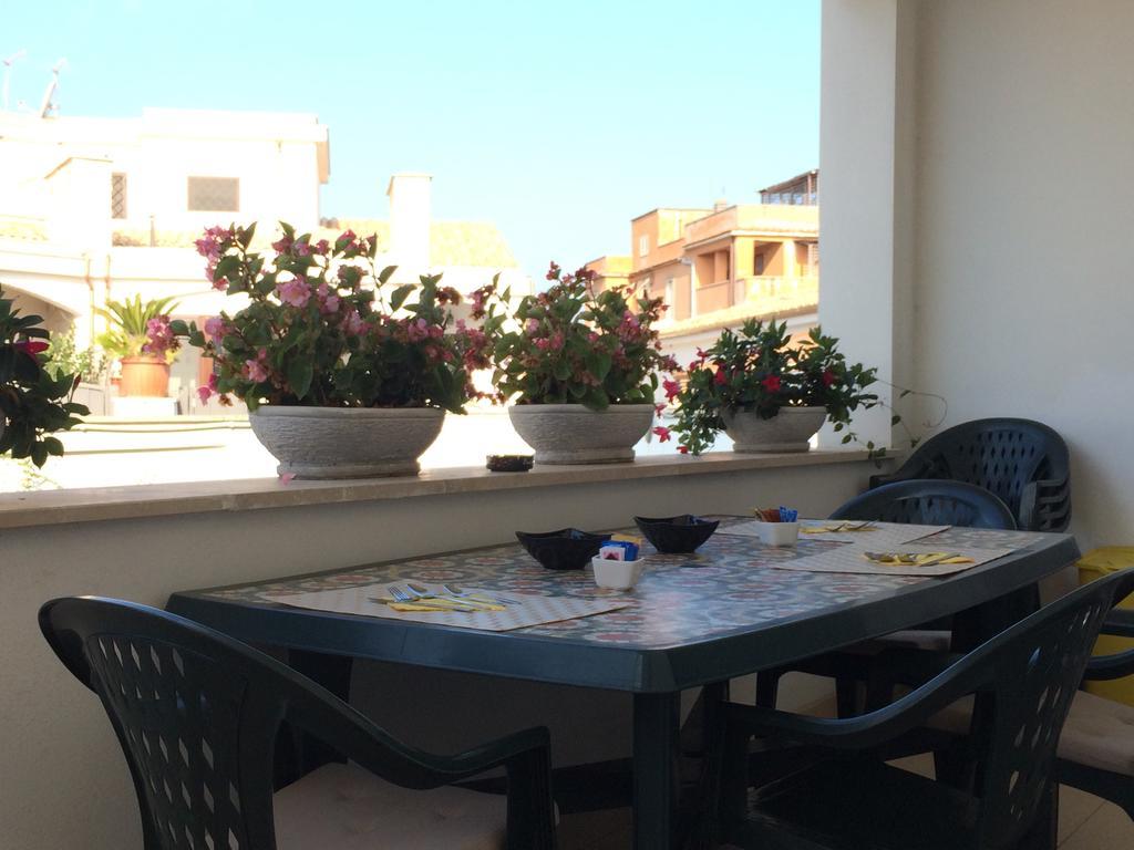 Lambruschini 69 Bed & Breakfast Fiumicino Luaran gambar