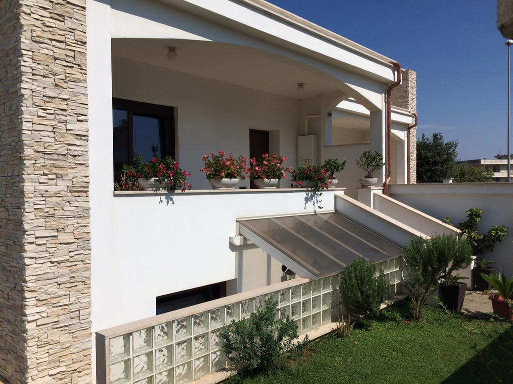 Lambruschini 69 Bed & Breakfast Fiumicino Luaran gambar